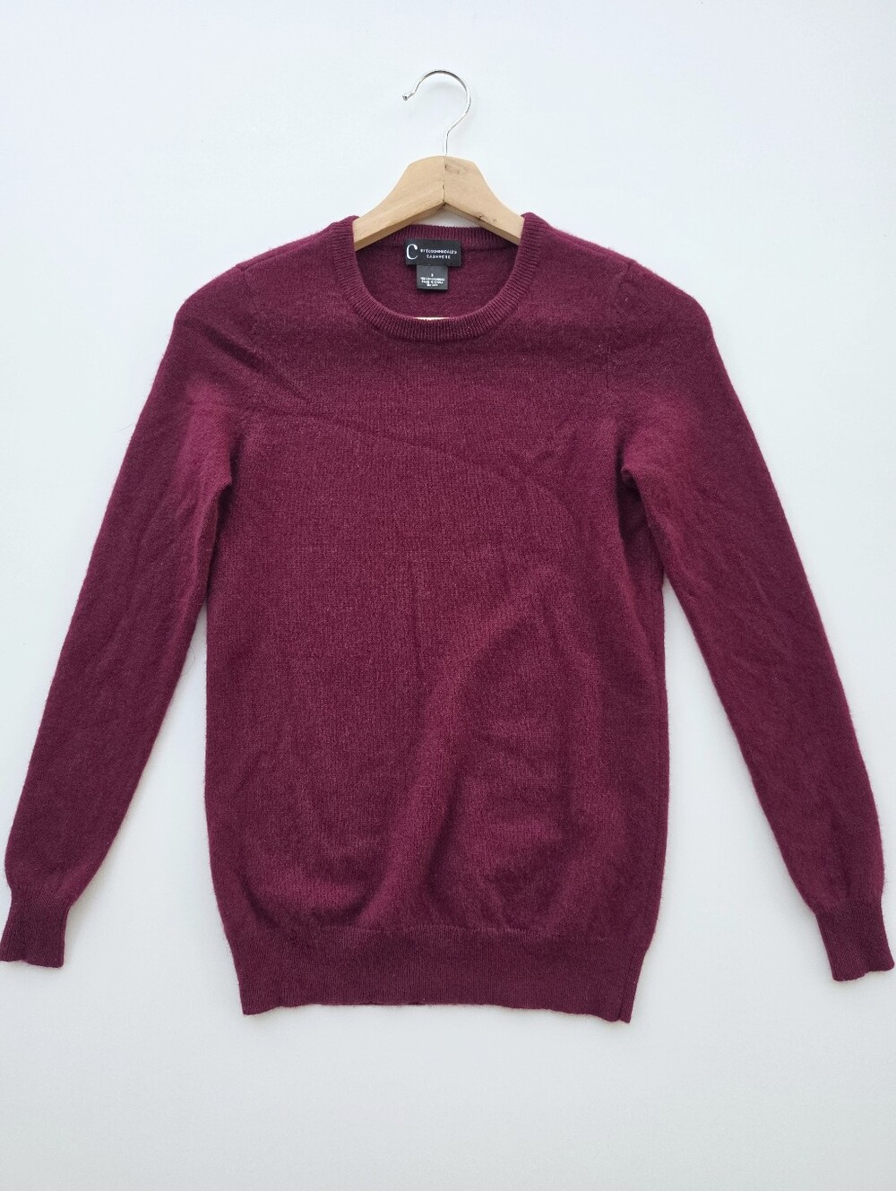 C By Bloomingdales Cashmere Burgundy Crewneck Sweater
